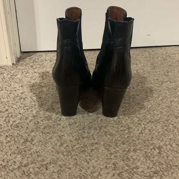 Frye black leather ankle high heel bootie boots sz 9.5 - Picture 5 of 8